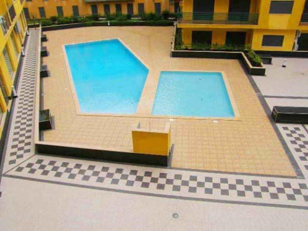 Luxury Two Br Pool View Beach Side Apartment At Algarve'S Longest Beach Armação de Pêra Exterior foto